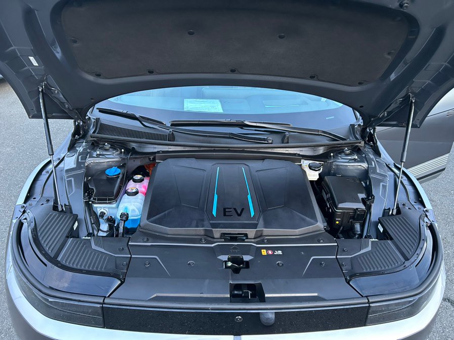 Used 2024 Hyundai Ioniq 5 Limited image 75