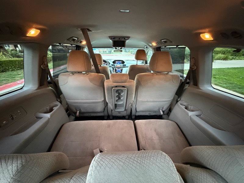 Used 2016 Honda Odyssey SE image 36