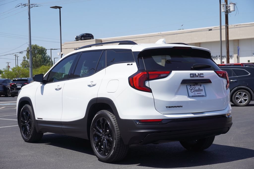Certified 2020 GMC Terrain SLE w/ Elevation Edition FWD image 4