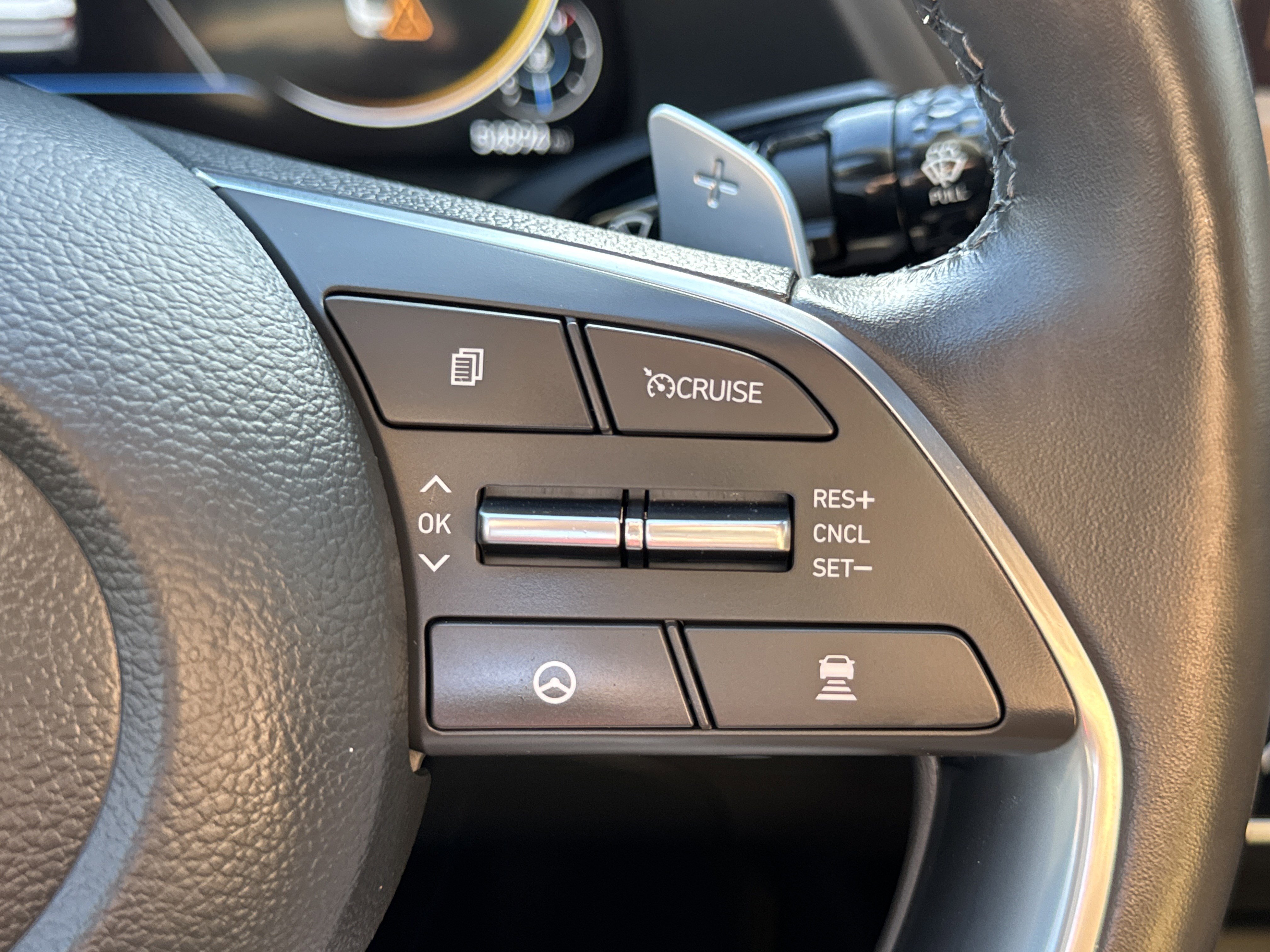 Used 2023 Hyundai Sonata Limited image 23