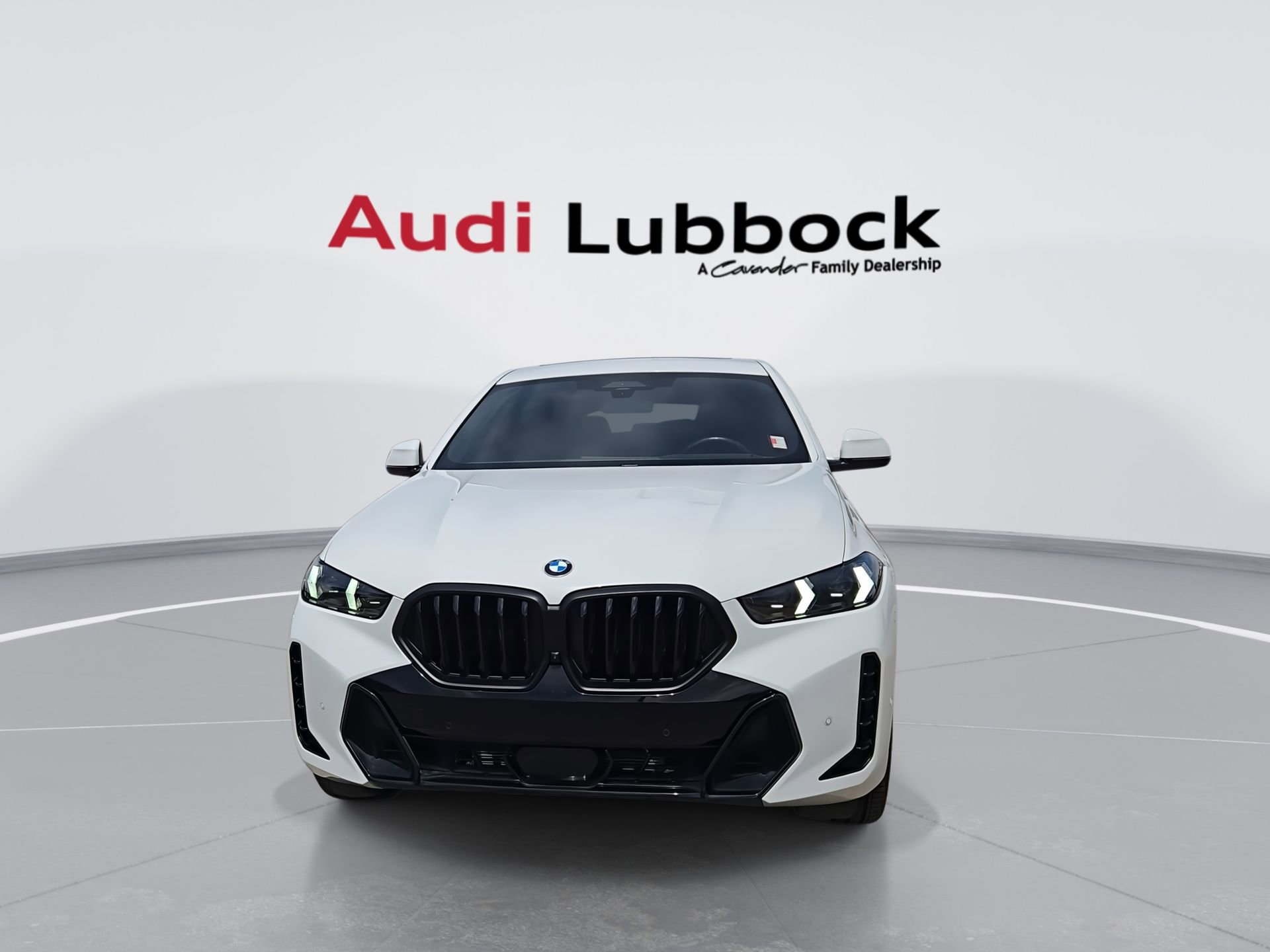 Used 2024 BMW X6 xDrive40i w/ Premium Package AWD/4WD image 3