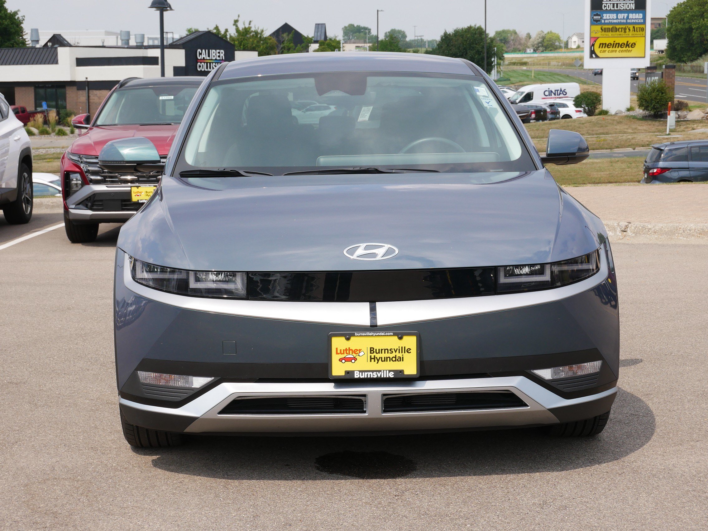 Certified 2023 Hyundai Ioniq 5 SE AWD/4WD image 2