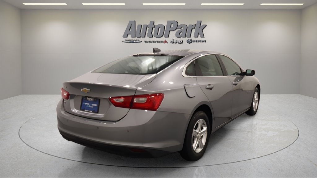 Used 2024 Chevrolet Malibu LS w/ Driver Confidence Package FWD image 7