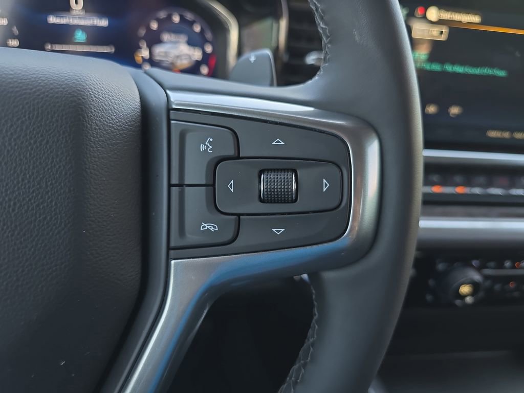 New 2025 Chevrolet Silverado 1500 LTZ w/ LTZ Premium Package AWD/4WD image 16