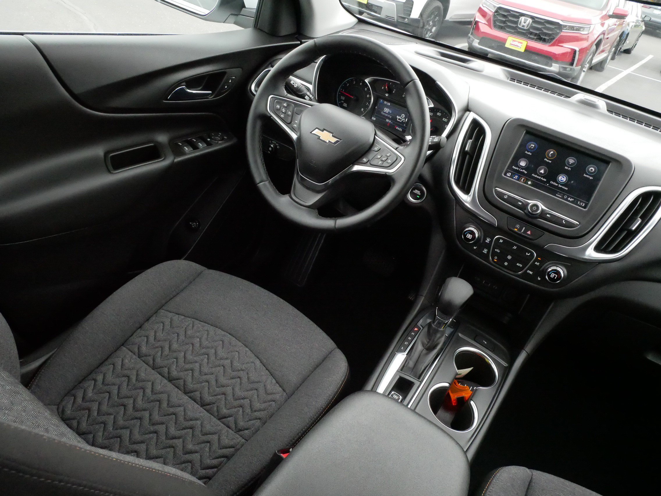 Used 2024 Chevrolet Equinox LT AWD/4WD image 9