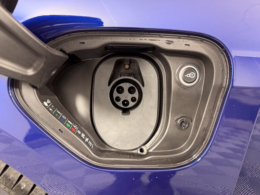 Certified 2021 Porsche Taycan RWD image 44