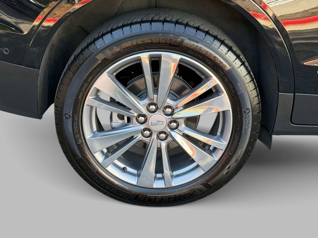 Used 2025 Cadillac XT5 Premium Luxury w/ Technology Package AWD/4WD image 13