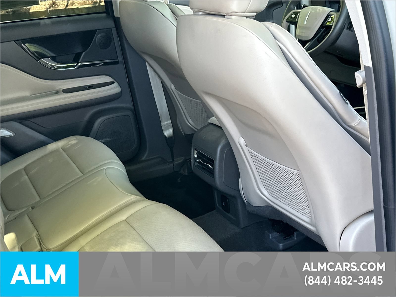 Used 2024 Lincoln Corsair Grand Touring AWD/4WD image 36