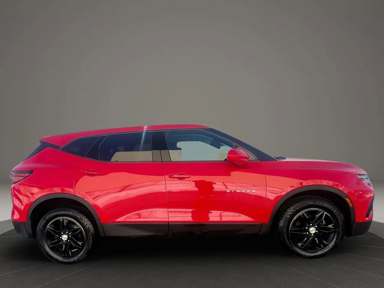 Used 2019 Chevrolet Blazer LT AWD/4WD image 4