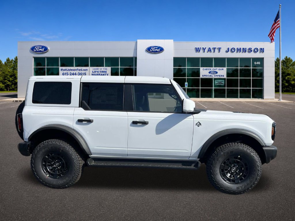 New 2026 Ford Bronco Outer Banks w/ Sasquatch Package AWD/4WD image 2