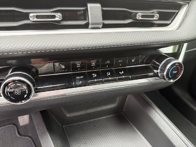Certified 2026 Chevrolet Equinox LT FWD image 29