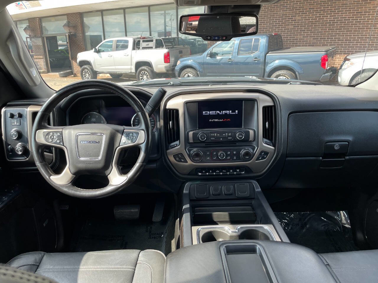 Used 2015 GMC Sierra 3500 Denali w/ Duramax Plus Package image 24