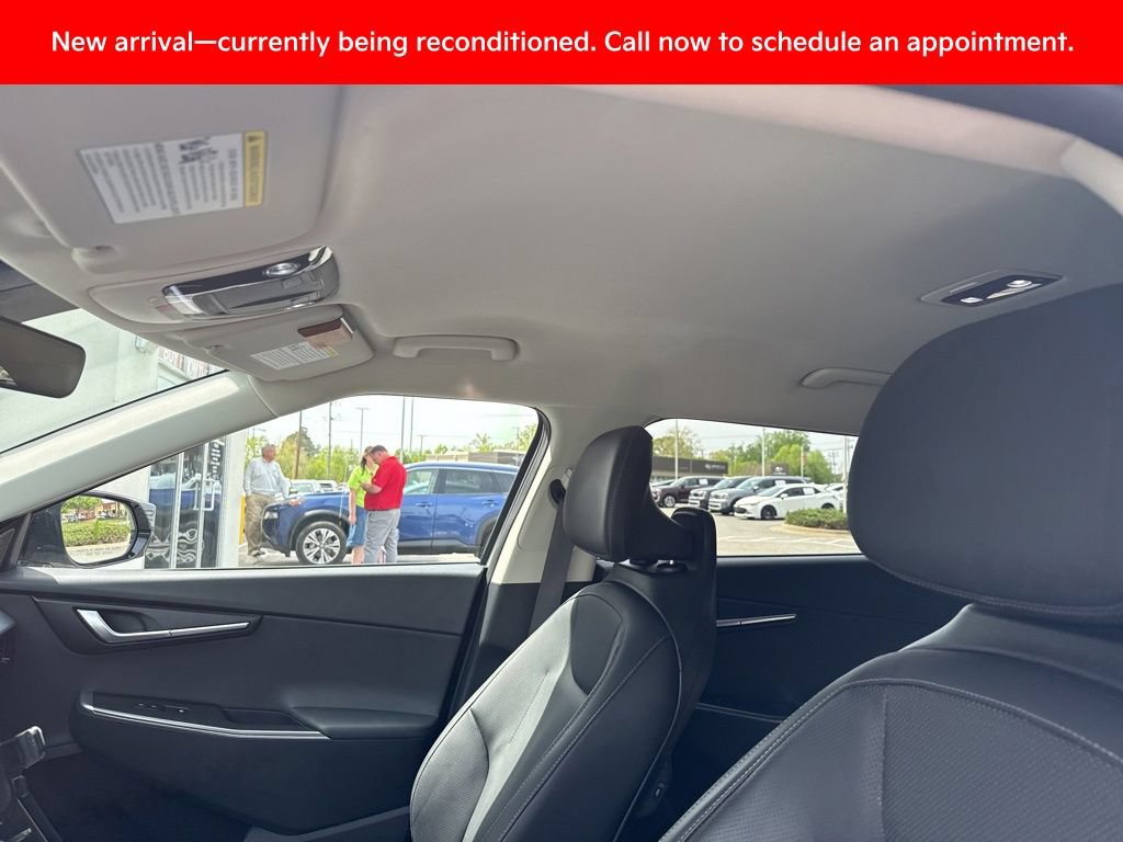 Certified 2023 Kia EV6 Wind RWD image 5