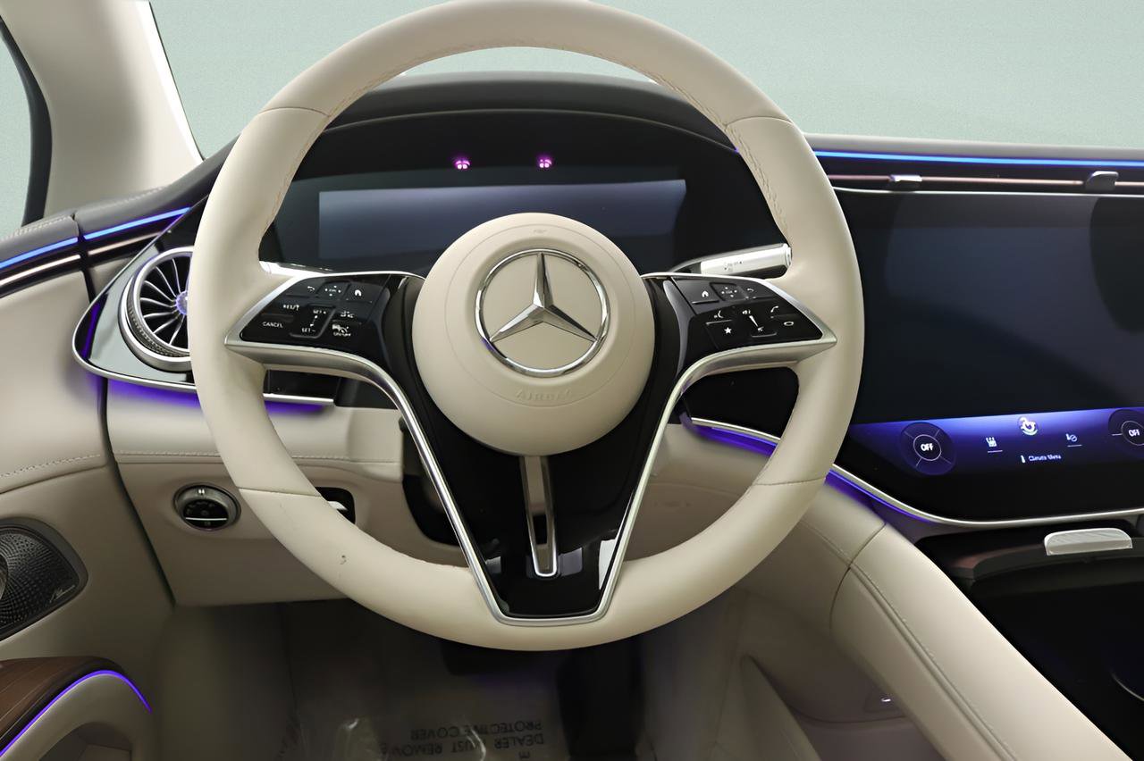 Certified 2023 Mercedes-Benz EQS 580 4MATIC Sedan image 8