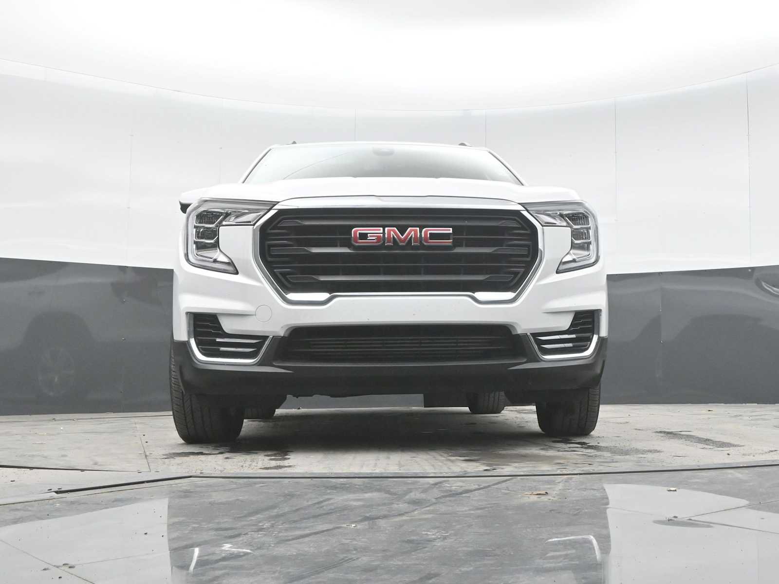 Used 2023 GMC Terrain SLE w/ Driver Convenience Package AWD/4WD image 27