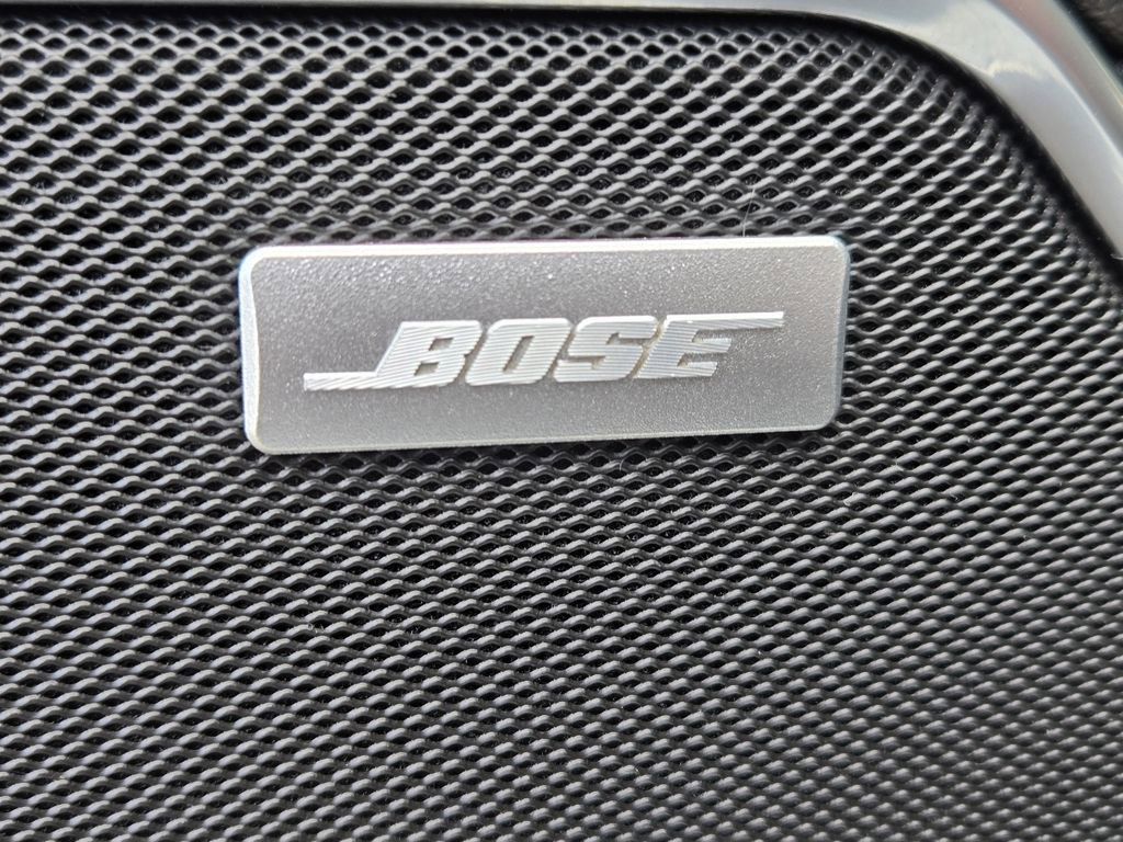 Used 2025 GMC Sierra 3500 SLT w/ SLT Convenience Package image 18