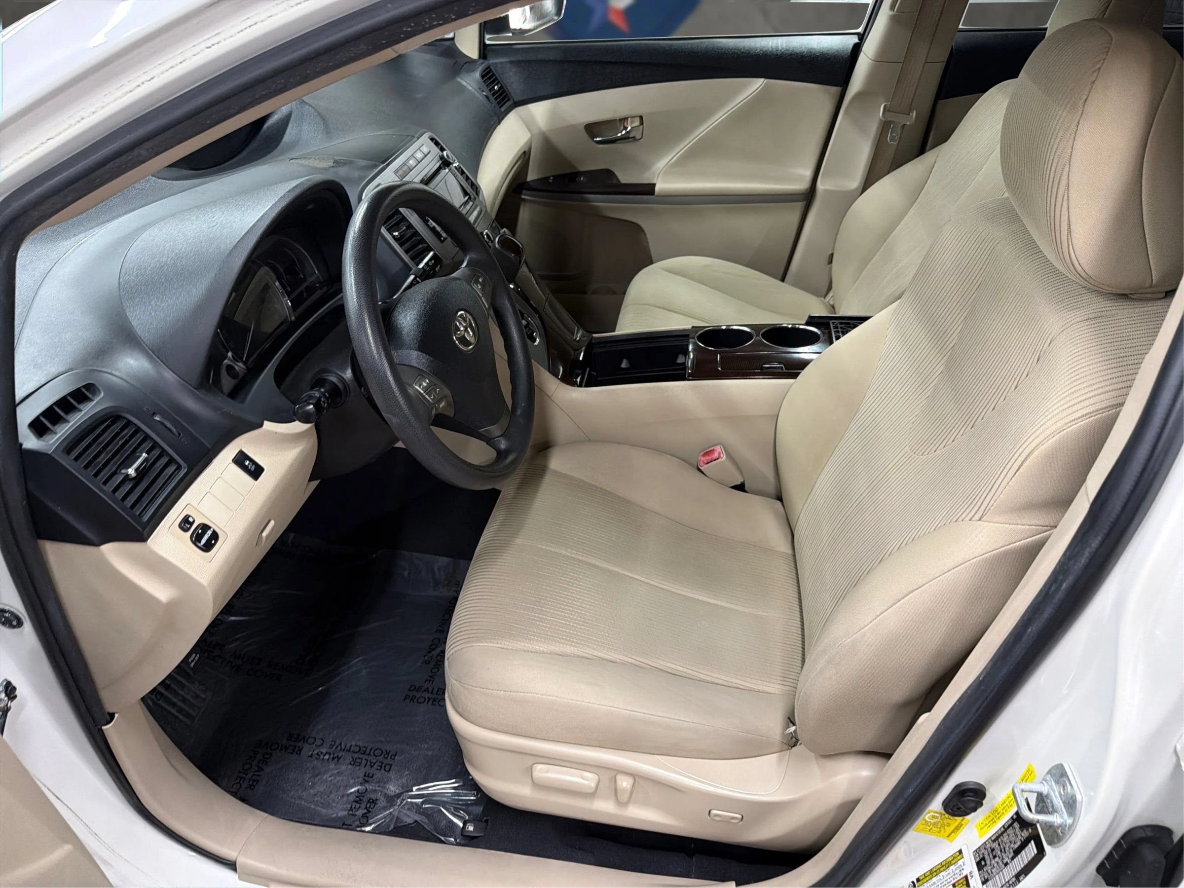 Used 2011 Toyota Venza FWD image 12