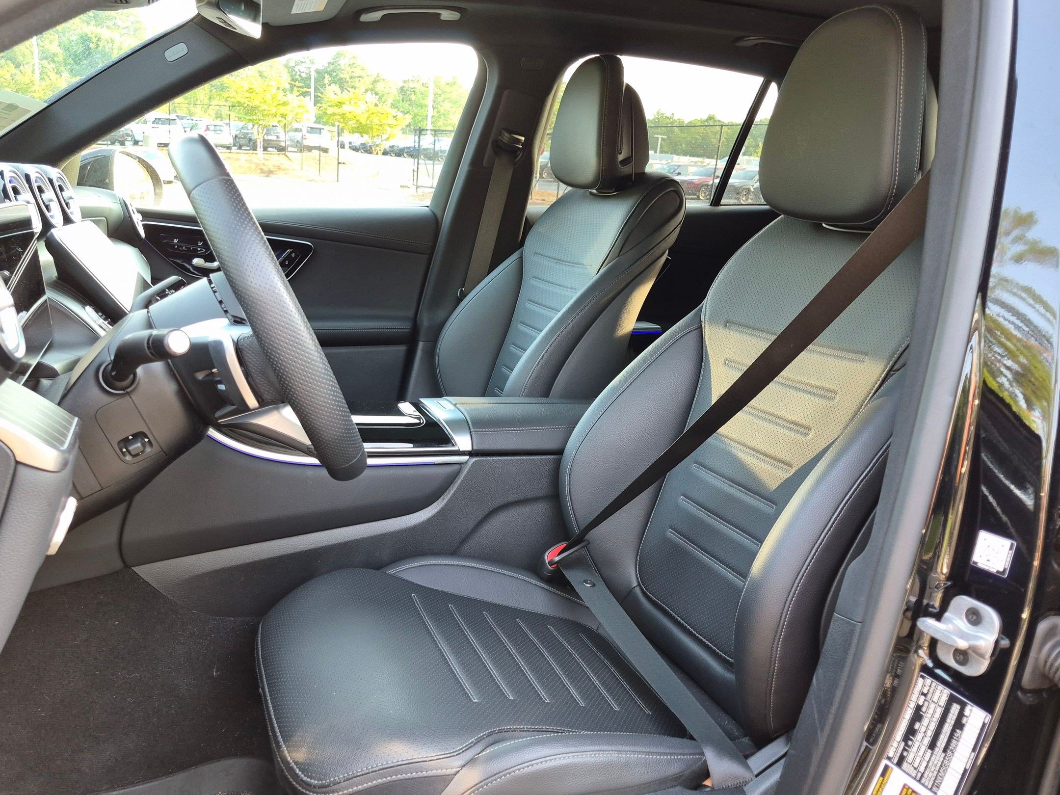 Certified 2025 Mercedes-Benz GLC 350e 4MATIC image 13