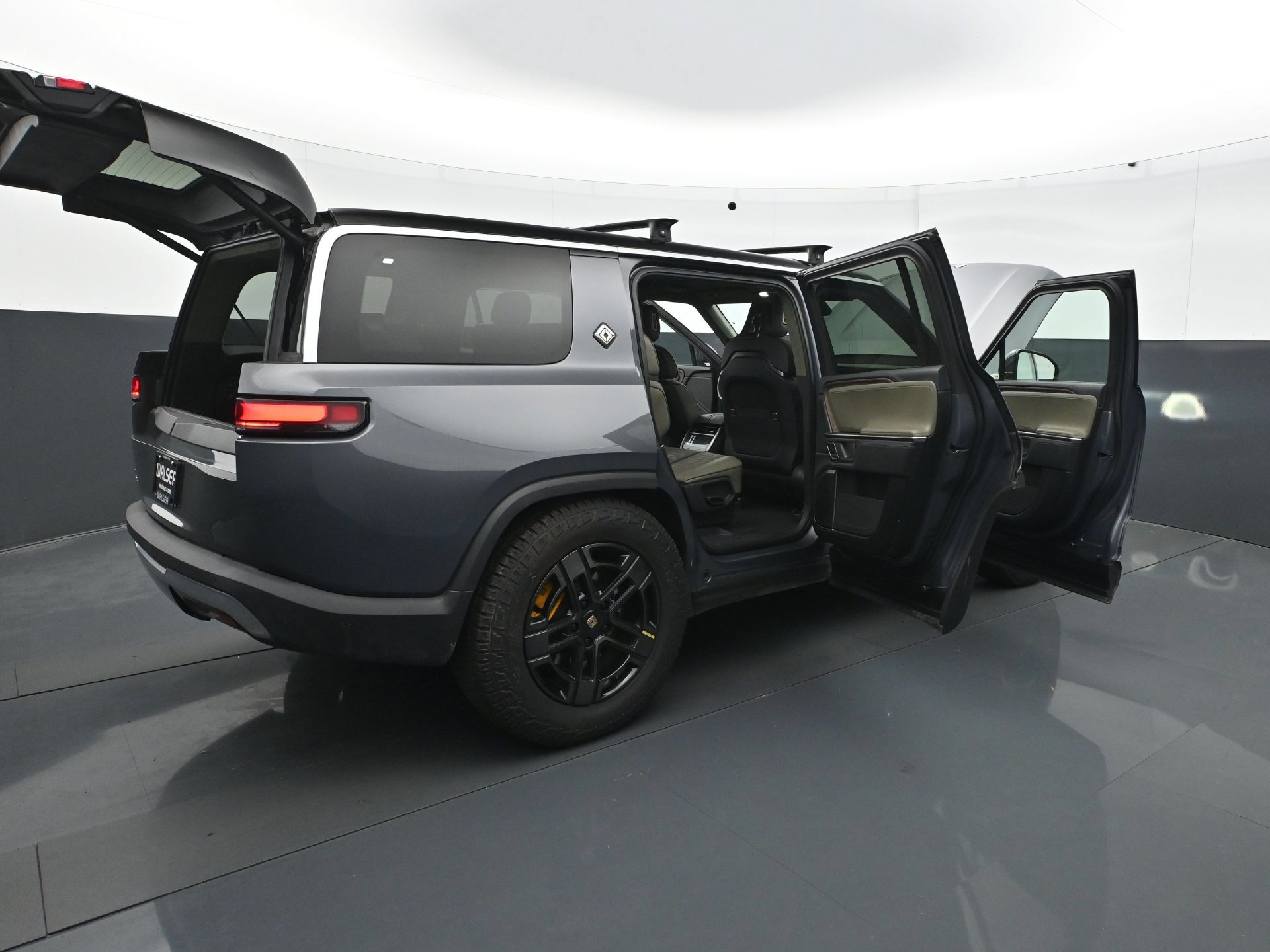 Used 2023 Rivian R1S Adventure Quad AWD/4WD image 36