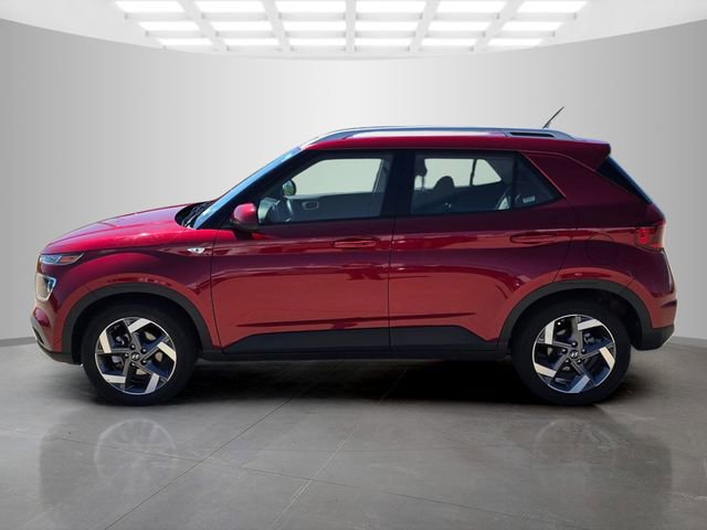 Used 2025 Hyundai Venue SEL FWD image 8