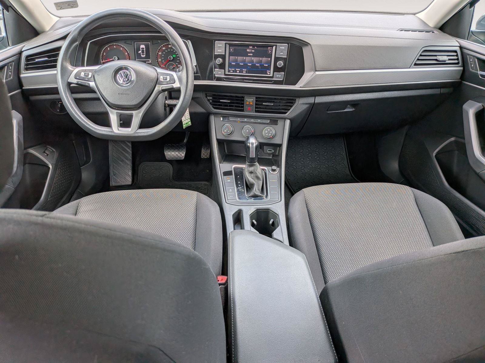 Used 2019 Volkswagen Jetta SE FWD image 44