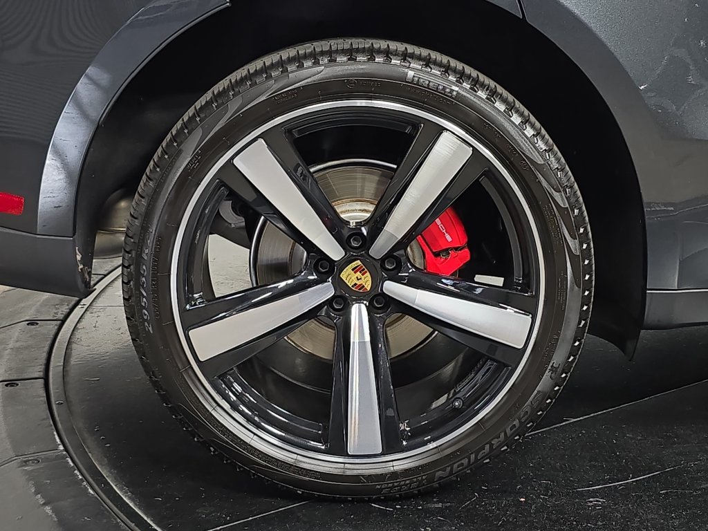 Certified 2026 Porsche Macan S AWD/4WD image 29