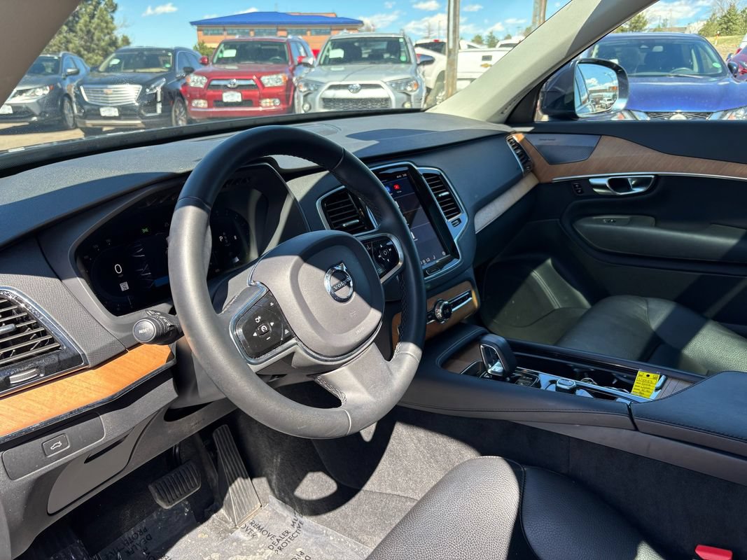 Used 2023 Volvo XC90 B6 Plus w/ Protection Package Premier AWD/4WD image 14