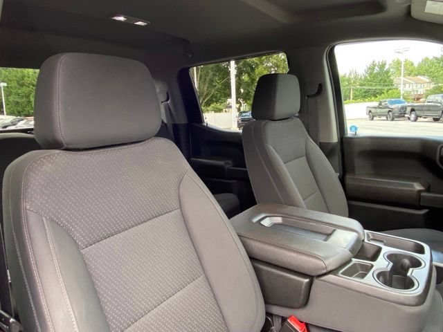 Used 2022 Chevrolet Silverado 1500 Custom Trail Boss AWD/4WD image 22