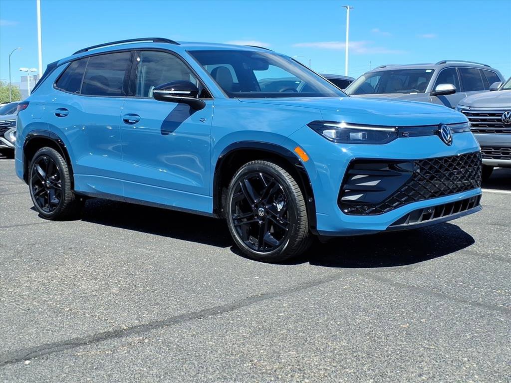 New 2026 Volkswagen Tiguan SE R-Line