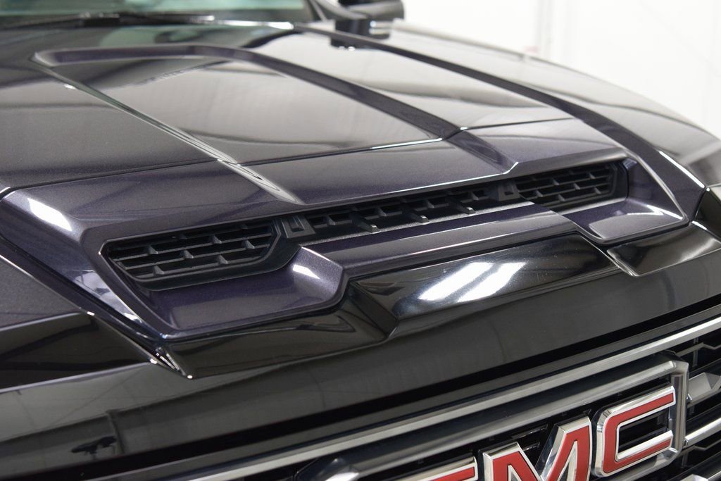 Used 2024 GMC Sierra 2500 AT4 w/ AT4 Premium Plus Package image 14