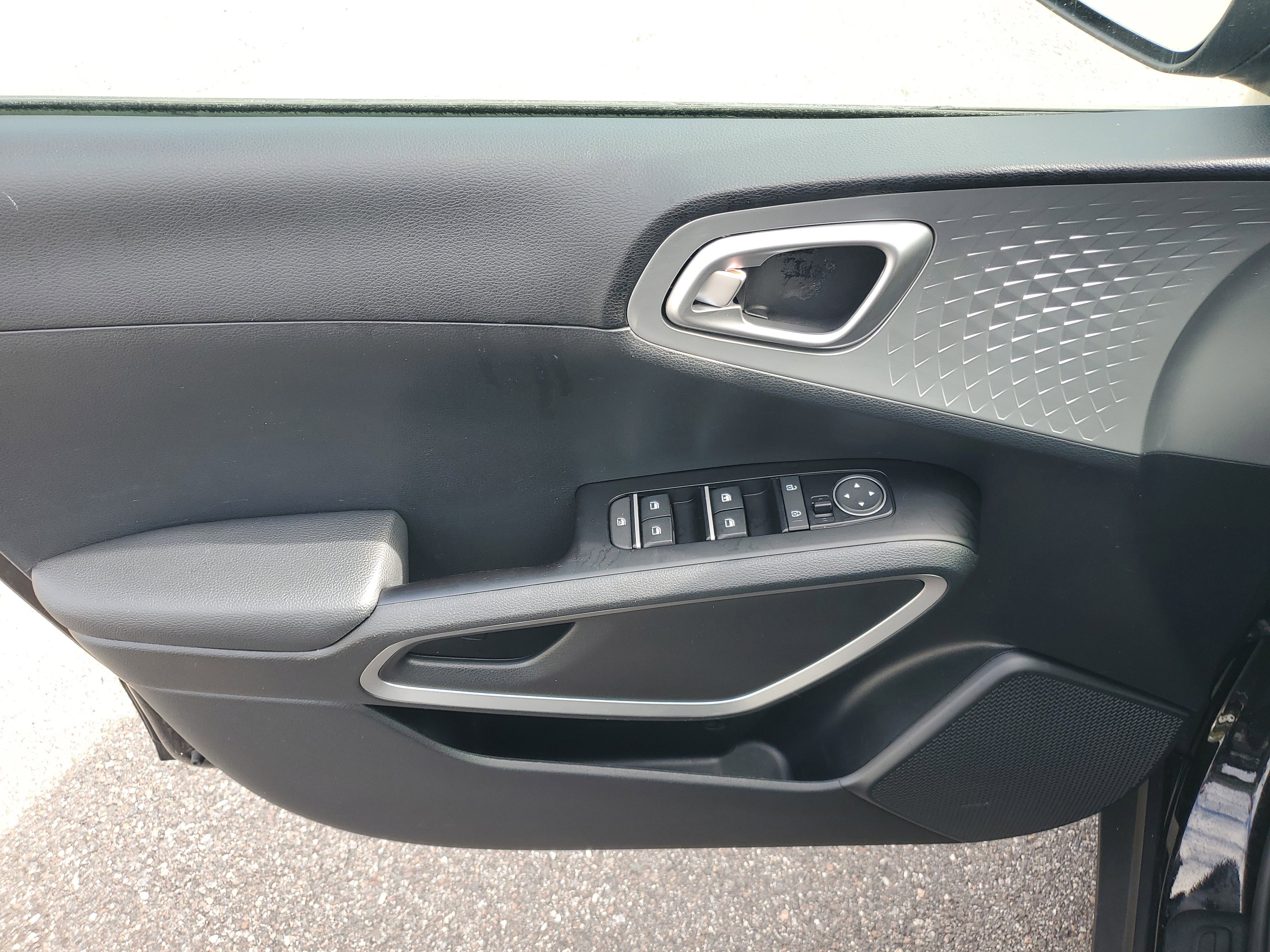 Certified 2022 Kia Soul LX image 19