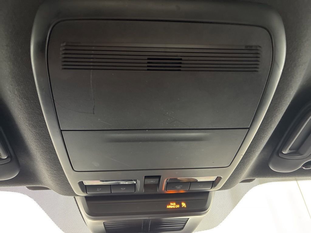 Used 2025 MAZDA MAZDA3 s image 19