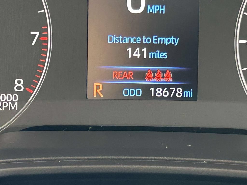 Certified 2025 Toyota Corolla LE FWD image 29