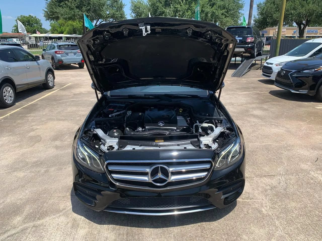 Used 2017 Mercedes-Benz E 300 image 21