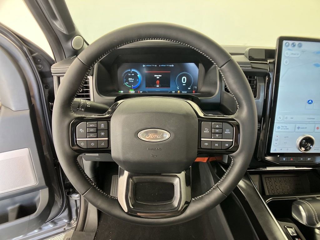 New 2023 Ford F150 Lightning Platinum image 7