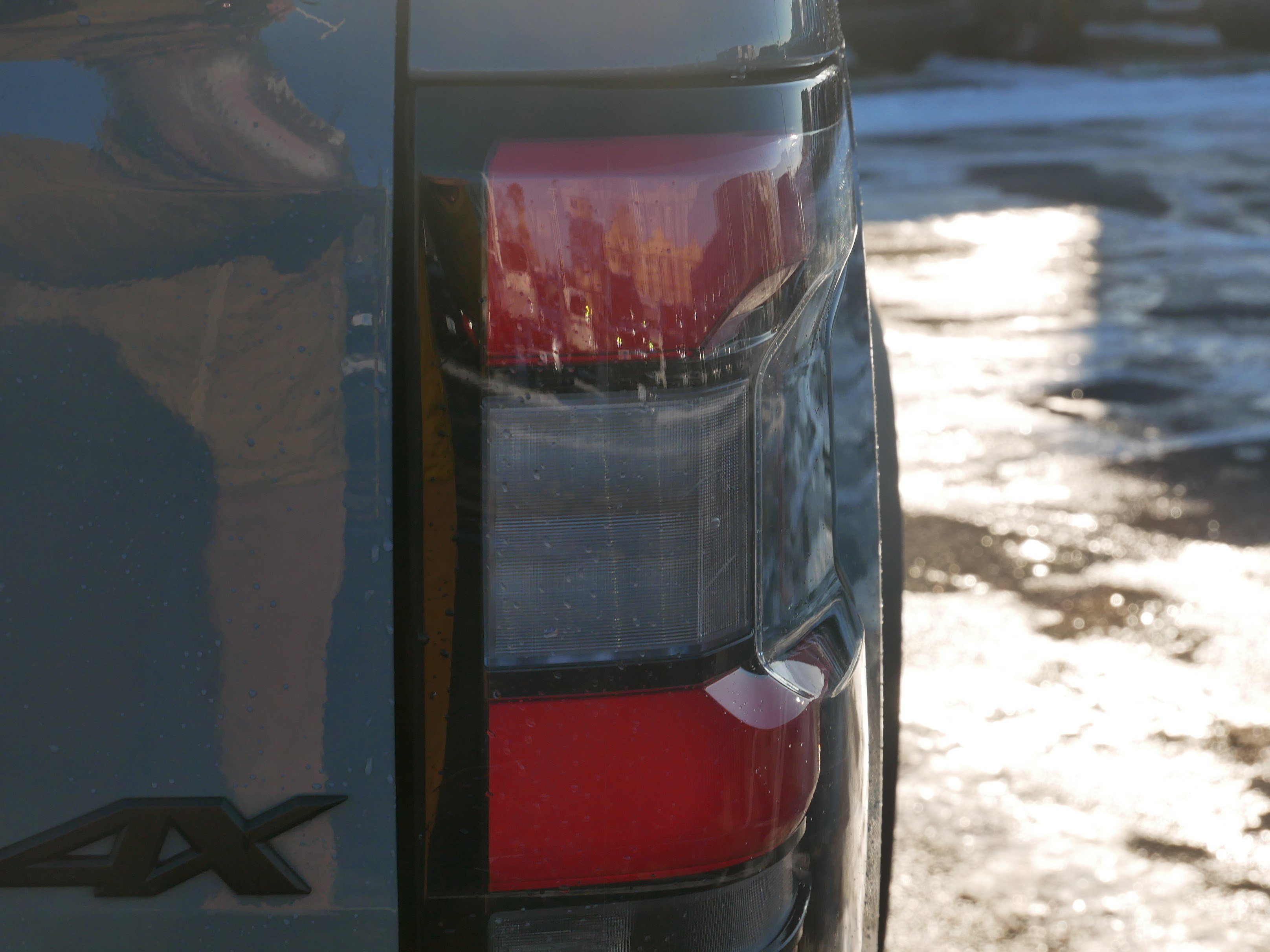 Used 2023 Nissan Frontier PRO-4X w/ Pro Convenience Package image 17