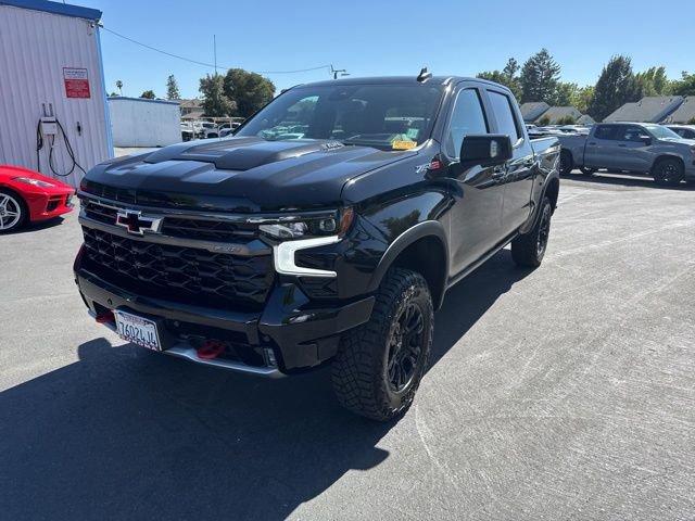 Used 2026 Chevrolet Silverado 1500 ZR2 AWD/4WD image 4