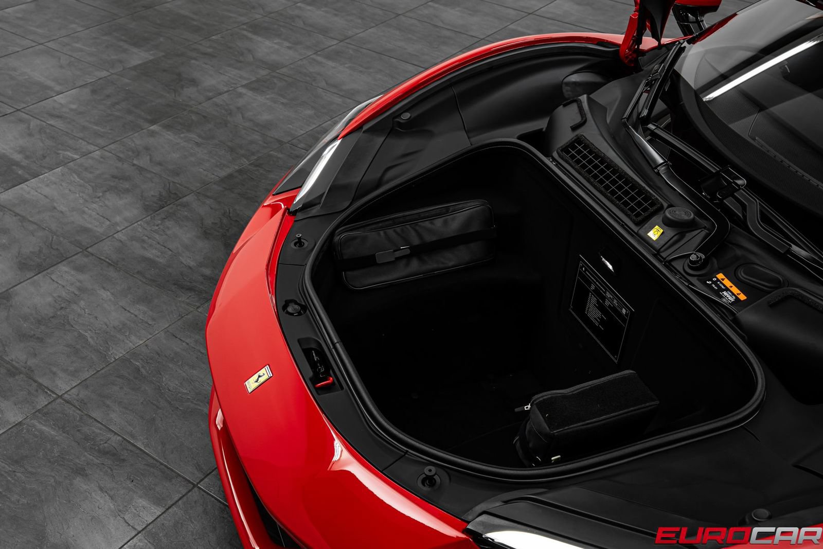 Used 2023 Ferrari 296 GTB RWD image 10