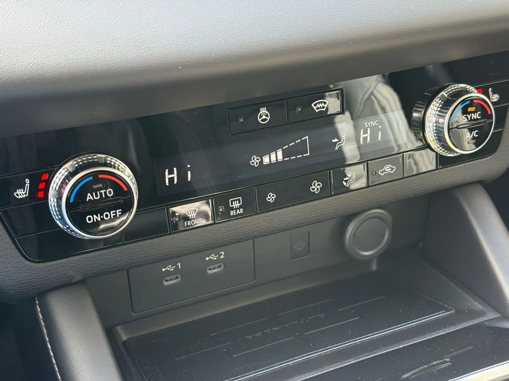 New 2026 Mitsubishi Outlander SE image 16