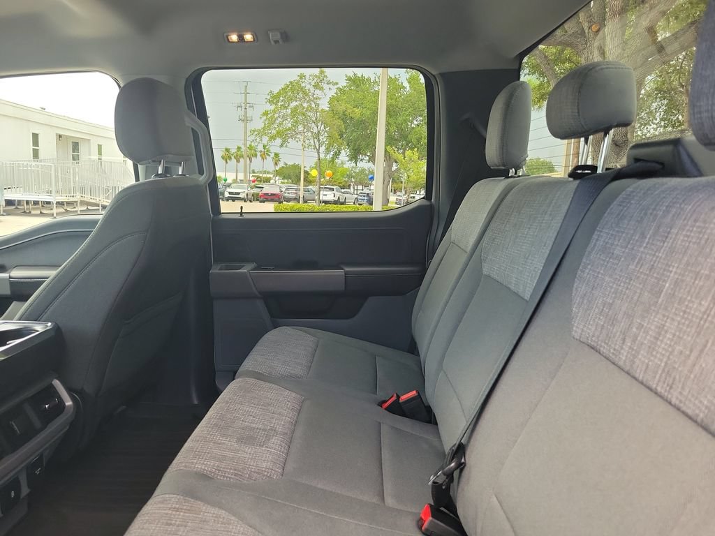 Used 2023 Ford F150 Lightning XLT AWD/4WD image 11