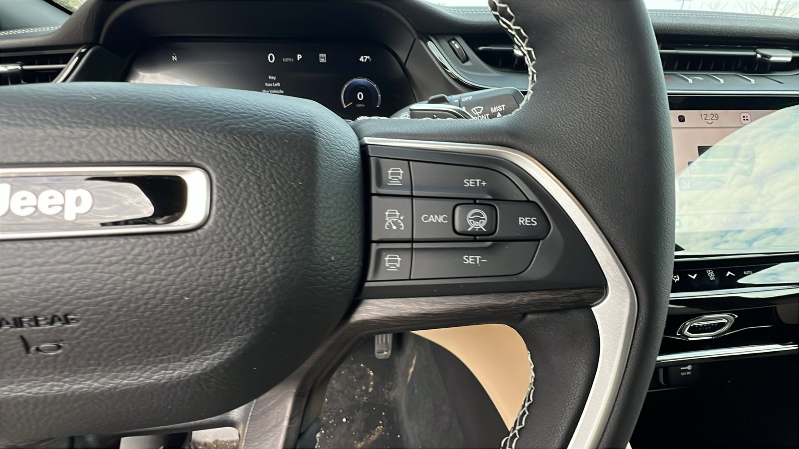 New 2026 Jeep Grand Cherokee Limited image 23