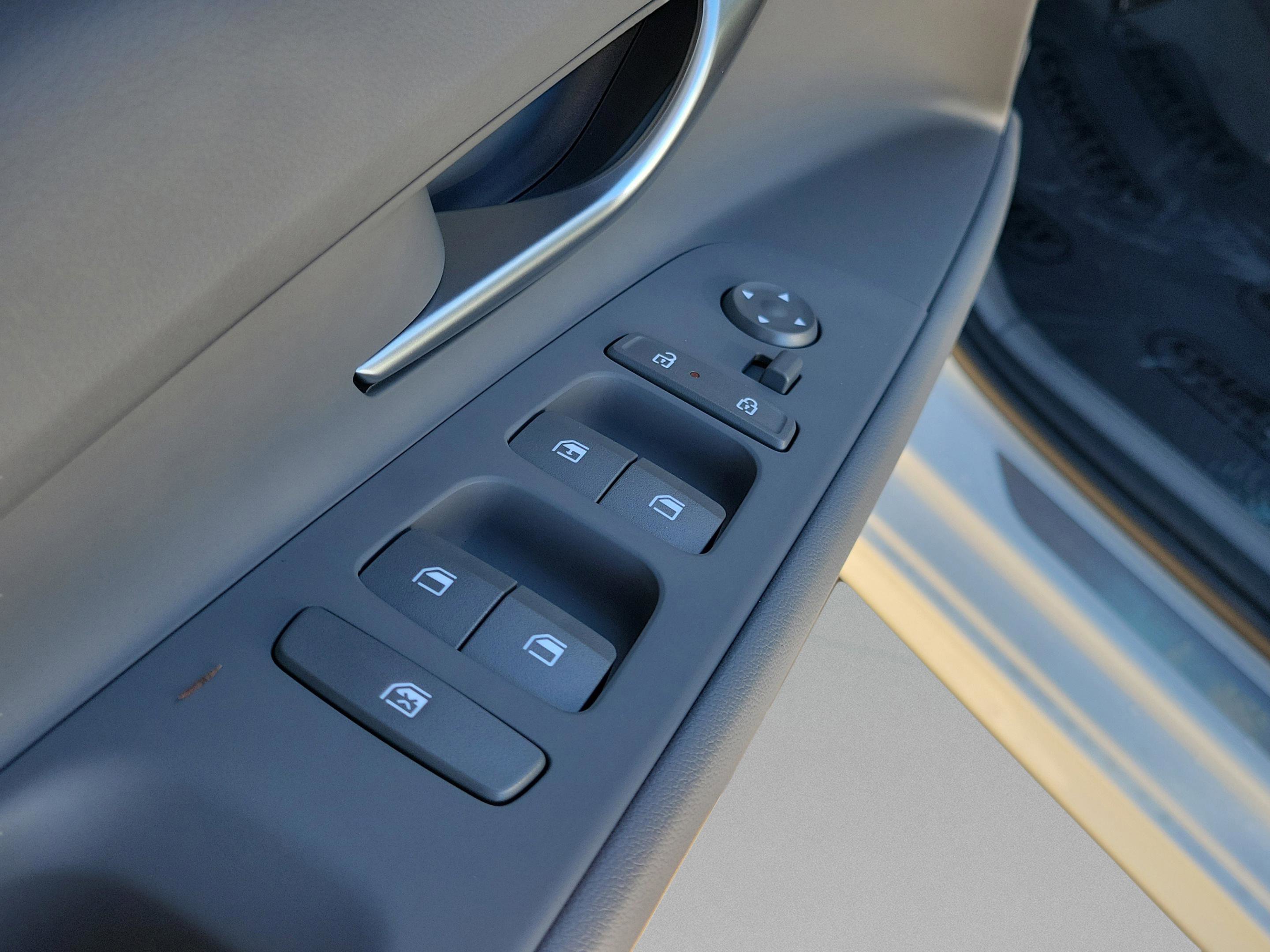 New 2026 Hyundai Elantra SE image 21