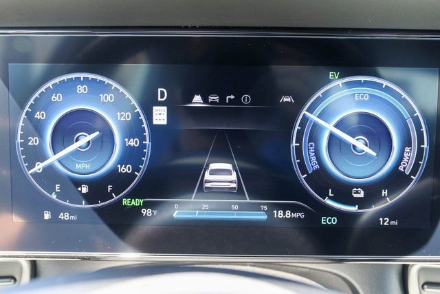 New 2026 Hyundai Elantra Limited image 25