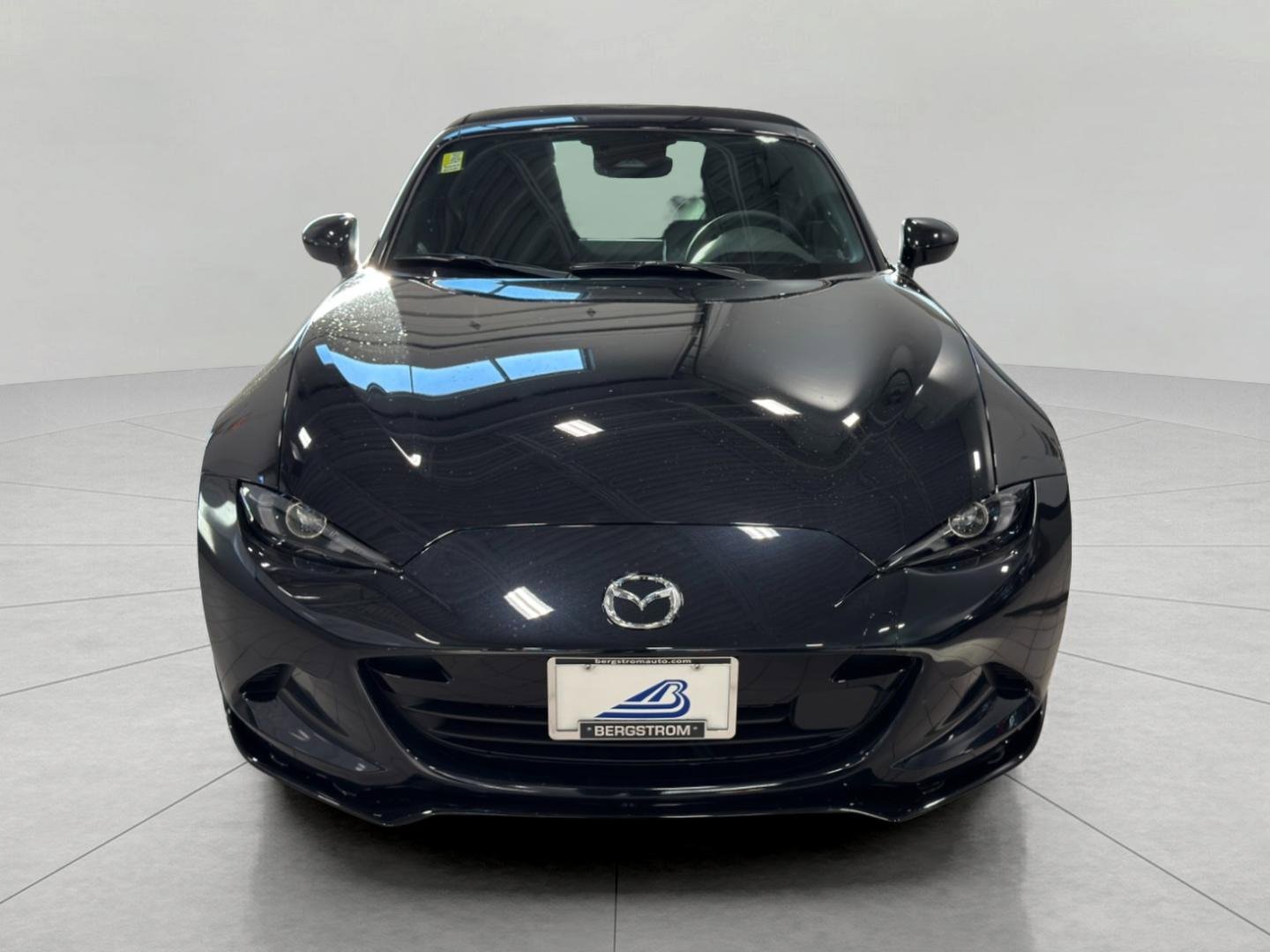 New 2025 MAZDA MX-5 Miata Grand Touring w/ Appearance Package image 2