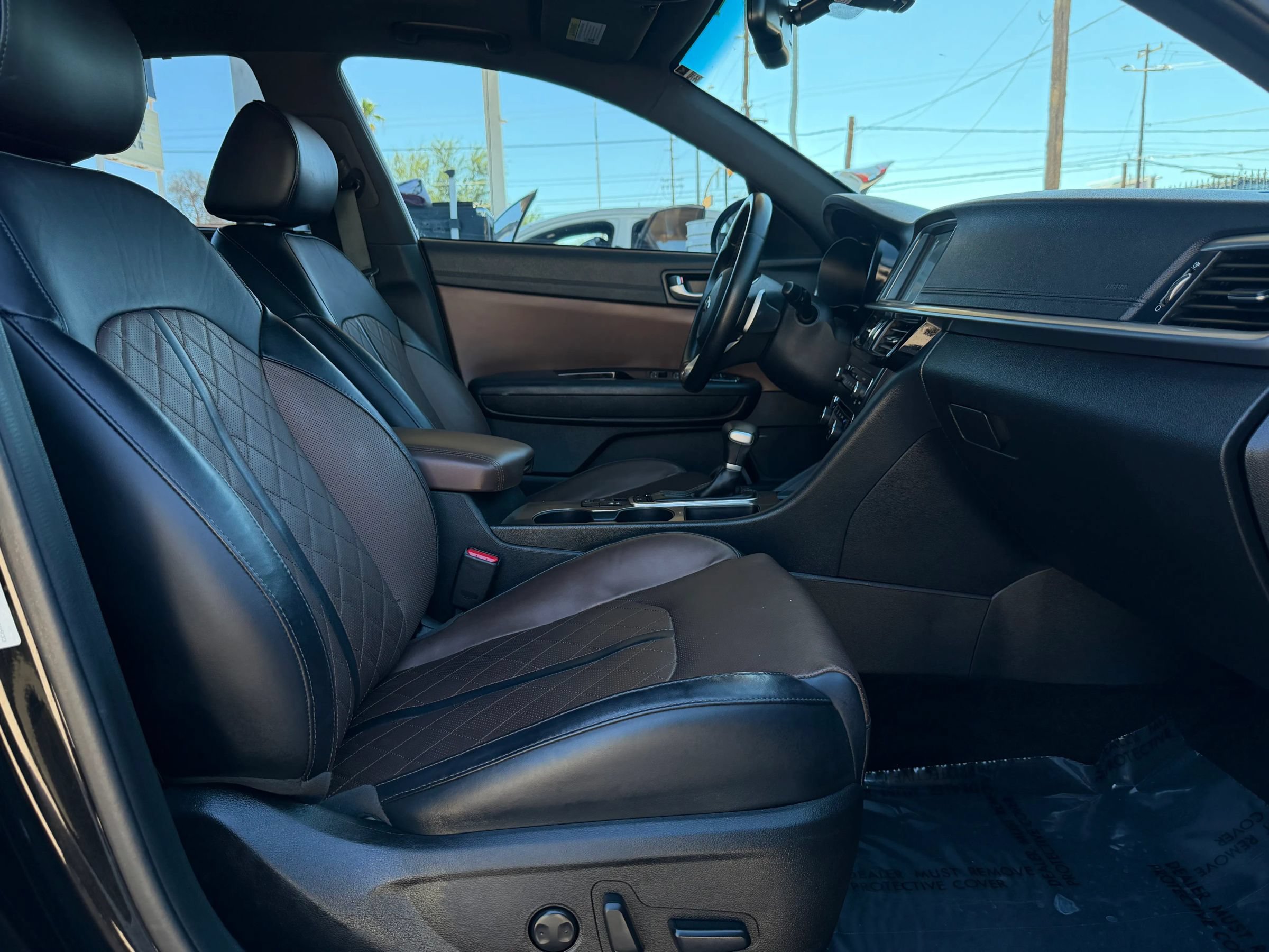 Used 2019 Kia Optima SX w/ SX Limited (Bronze) Package FWD image 15