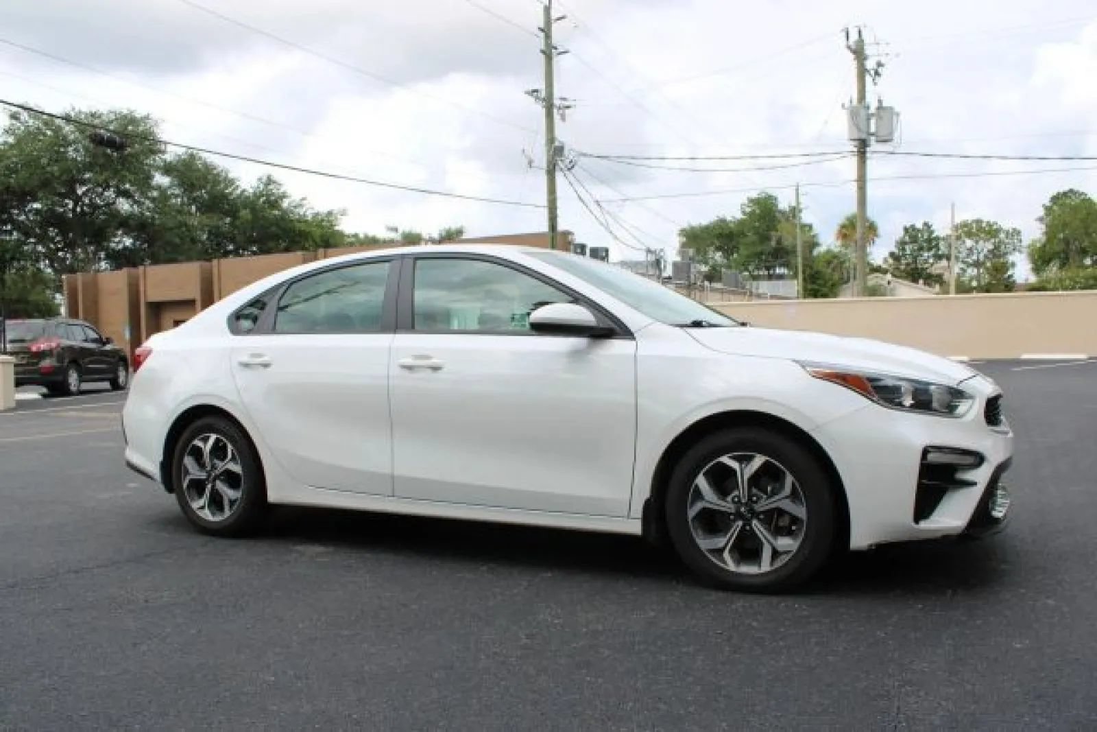Used 2021 Kia Forte LXS FWD image 13