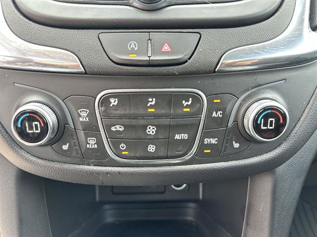 Used 2024 Chevrolet Equinox LT FWD image 39