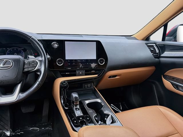 Used 2024 Lexus NX 250 FWD w/ Towing Package (2000 Lbs) image 21