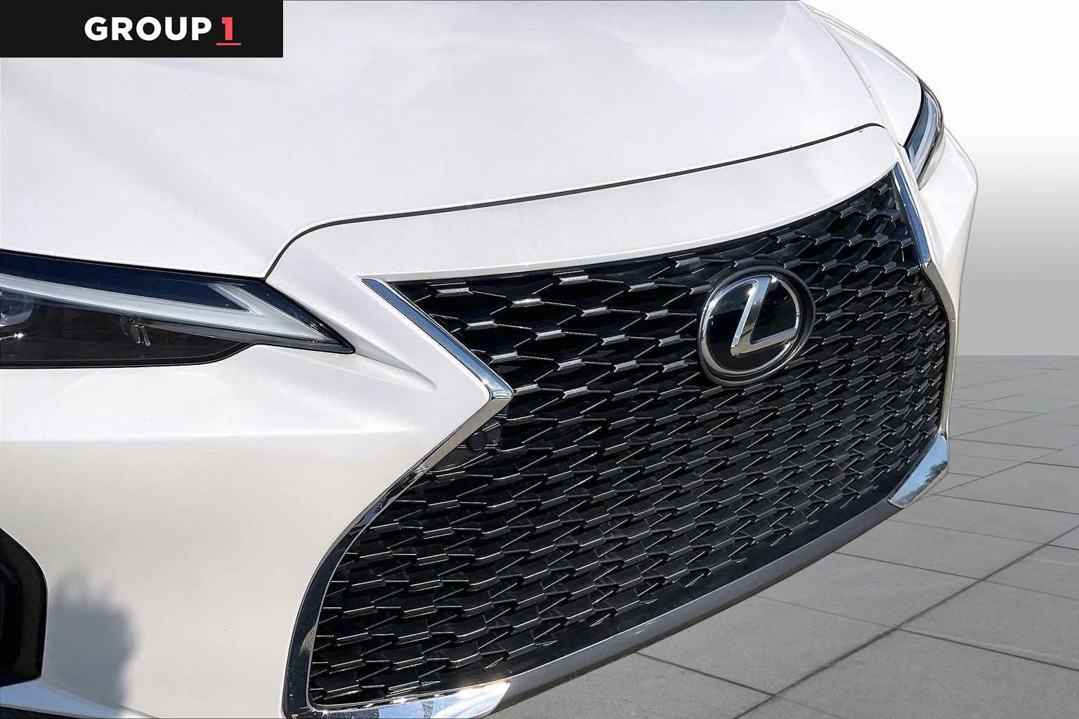 Used 2024 Lexus IS 300 w/ Premium Package RWD image 27