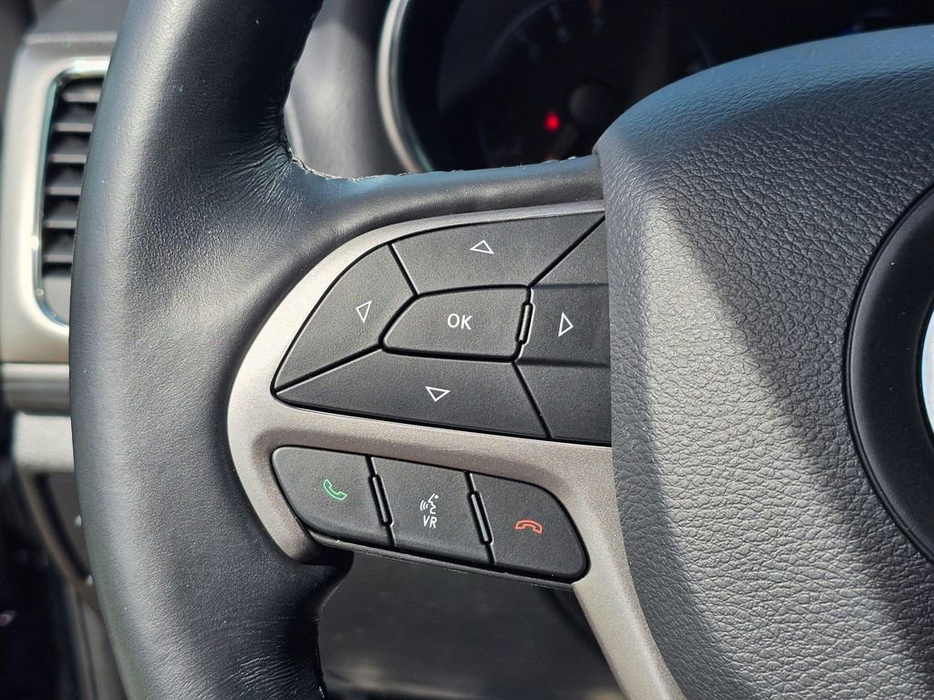 Used 2021 Jeep Grand Cherokee Laredo X AWD/4WD image 26